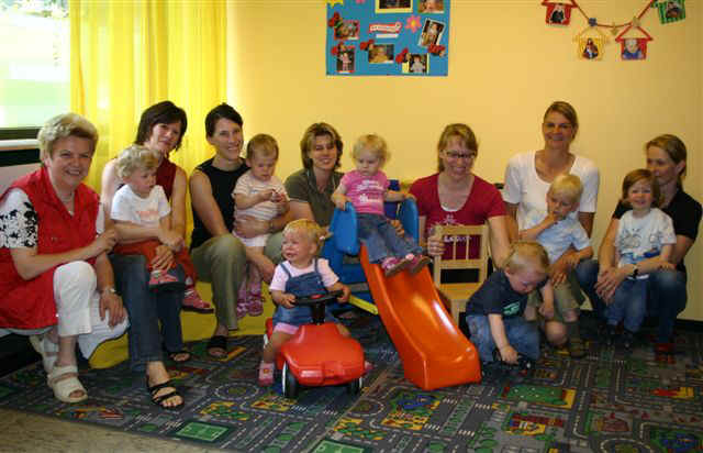 Spielgruppe Husen im Juni 2006